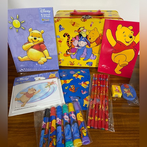 Disney | Other | Disney Winnie The Pooh Stationery Set With Metal Box ...